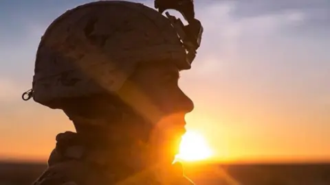 marines2