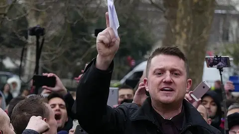 Tommy_Robinson wikipedia