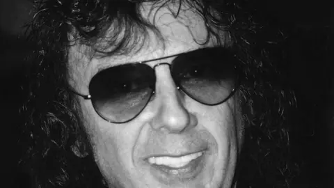 Phil_Spector_2000 portada