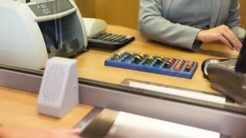 cajas de ahorro