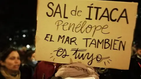 4 mani 8M