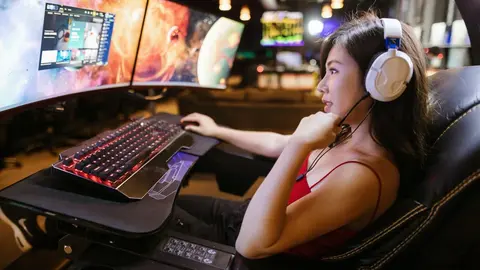 C&oacute;mo sentarse en una silla gamer