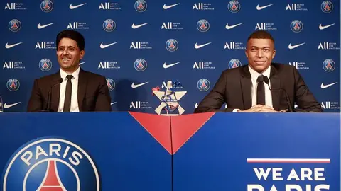Nasser Al-Khela&iuml;fi y Mbapp&eacute;