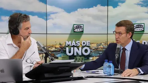 Alberto N&uacute;&ntilde;ez Feij&oacute;o, con Carlos Alsina en 'M&aacute;s de uno' | Onda Cero