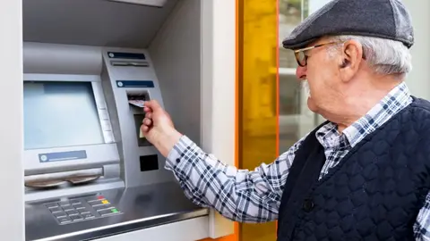 pensionista_sucursal_bancaria