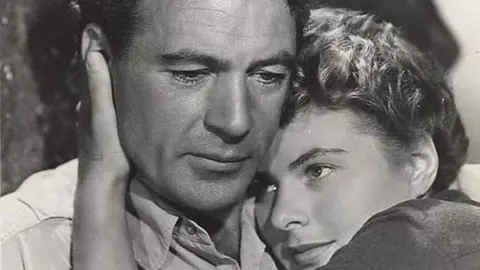 Gary Cooper y Ingrid Bergman, en &ldquo;Por qui&eacute;n doblan las campanas&rdquo;