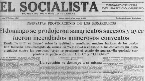 el_socialista_quema_conventos