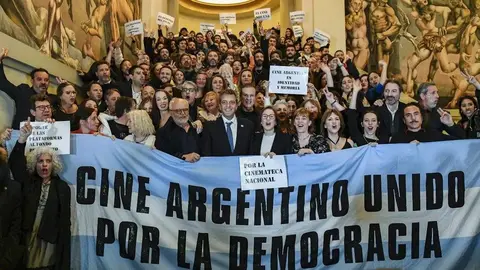 Sergio Massa con destacadas figuras del cine argentino
