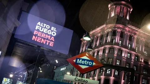 Madrid, 29 de noviembre de 2023. Las ONG espa&ntilde;olas iluminan el centro de Madrid con un mensaje de alto el fuego permanente en Gaza e Israel. (C) Pedro Armestre
 - No sales - No Archives - Editorial Use Only - Free use only for 14 days after release. Photo provided by ALIANZA POR LA SOLIDARIDAD, distributed handout photo to be used only to illustrate news reporting or commentary on the facts or events depicted in this image.