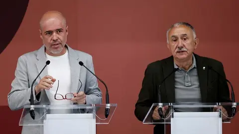 Unai Sordo y Pepe &Aacute;lvarez, secretarios confederales de CCOO y UGT