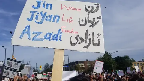 Woman_life_freedom_Richmondhill