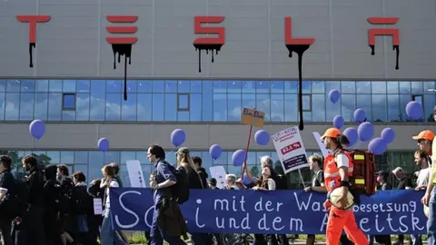 tesla