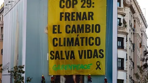 pancarta_cop29_greenpeace
