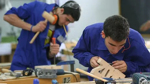 jovenes-trabajando_0