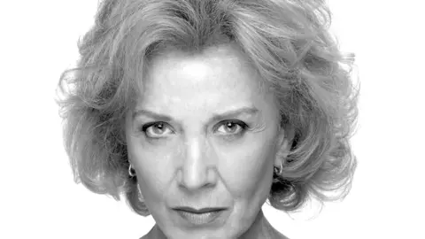 Chica Almod&oacute;var