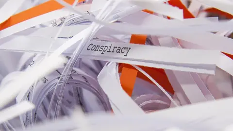 conspiracy-6936155_1280