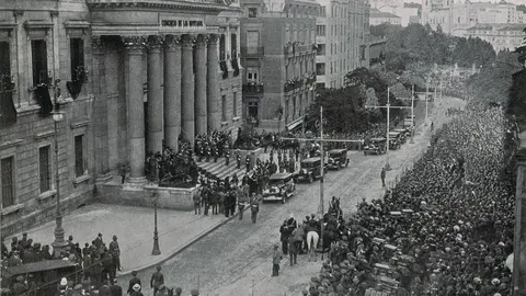 MADRID CONGRESO DE LOS DIPUTADOS-BIBLIOTECA FOTOGRAFIA-14/7/1931LLEGADA DEL GOBIERNO PROVISIONAL PARA APERTURA CORTES CONSTITUYENTES;