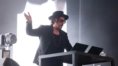 parov_stelar_-_peter_cat_&copy;FerGonzalez-1