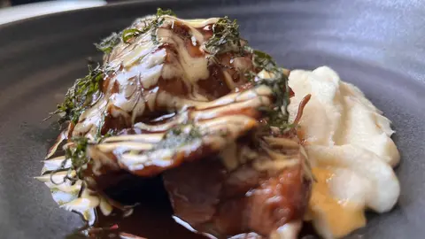 Alboron&iacute;a madrile&ntilde;a sin arroz y con muselina de coliflor
