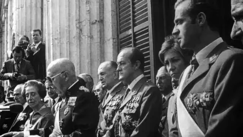 1.- Franco, Juan Carlos, Sof&iacute;a meses antes de su muerte