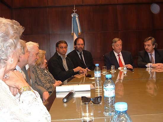 CASA-DE-GOBIERNO-KIRCHNER