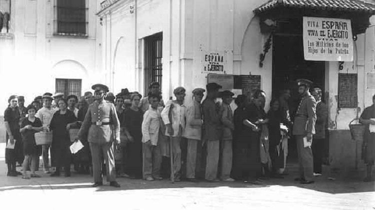 colas-franquismo