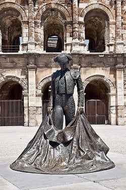 nimes 3