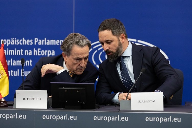 Hermann Tertsch y Santiago Abascal en el Parlamento Europeo.