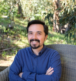 Adolfo Córdova 2