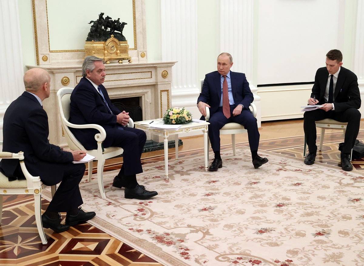 alberto fernandez putin