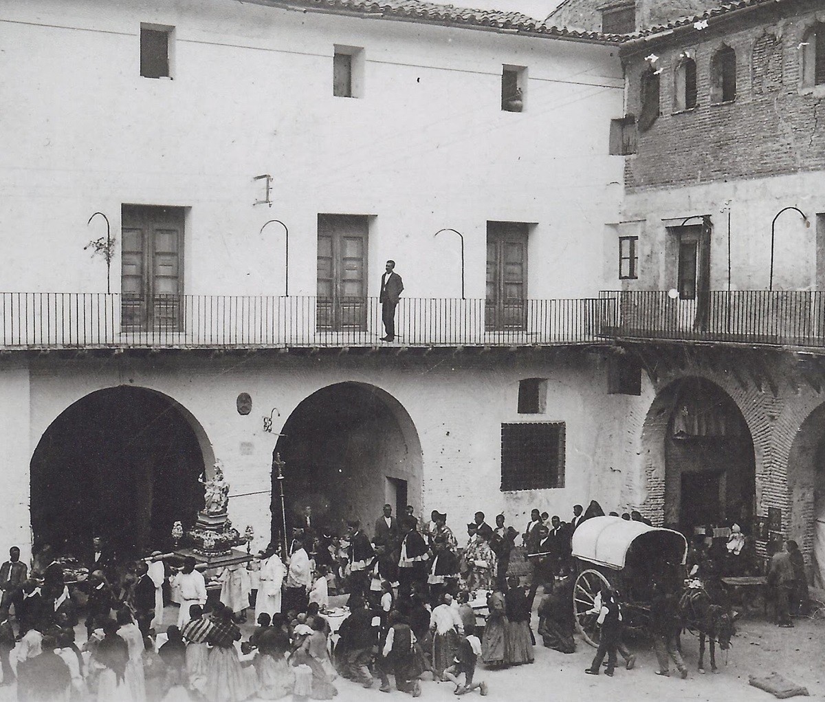 Hijar, Plaza de la Villa a principios del siglo XX