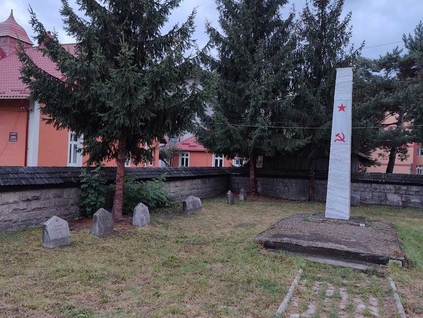 cementerio-gura-humor