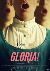 gloria-216633778-large