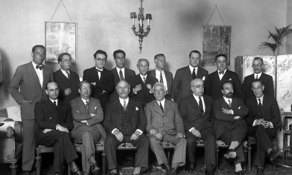 Pacto de San Sebastián (Eduardo 2º de pie izquierda) 1930